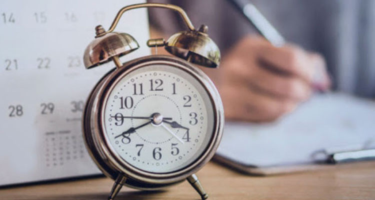 رئاسة الحكومة تعلن عن توقيت العمل الإداري خلال شهر رمضان