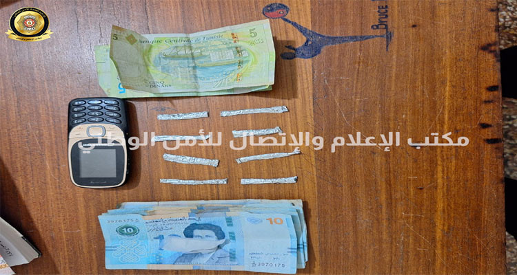 الفحص: القبض على شخصين من أجل مسك واستهلاك وترويج مادة مخدرة