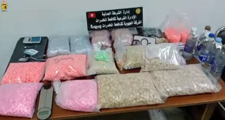 القرجاني: الكشف عن شبكة دولية تنشط في مجال ترويج المخدرات وحجز 50 ألف قرص مخدر