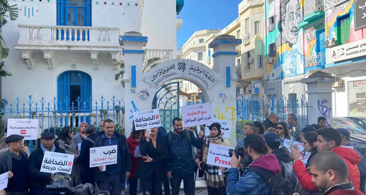 نقيب الصحفيين: الحكم ضد خليفة القاسمي جائر ونطالب بالإفراج عنه