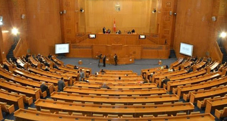 منع وسائل الإعلام الخاصة من تغطية الجلسة العامة الافتتاحية للمجلس الوطني للجهات والأقاليم