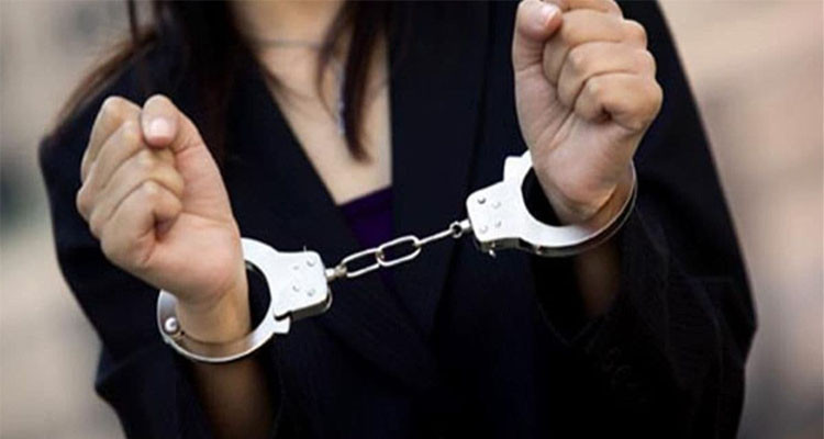 مساكن: القبض على إمرأة محل 95 منشور تفتيش ومحكوم عليها بـ 295 سنة سجنا