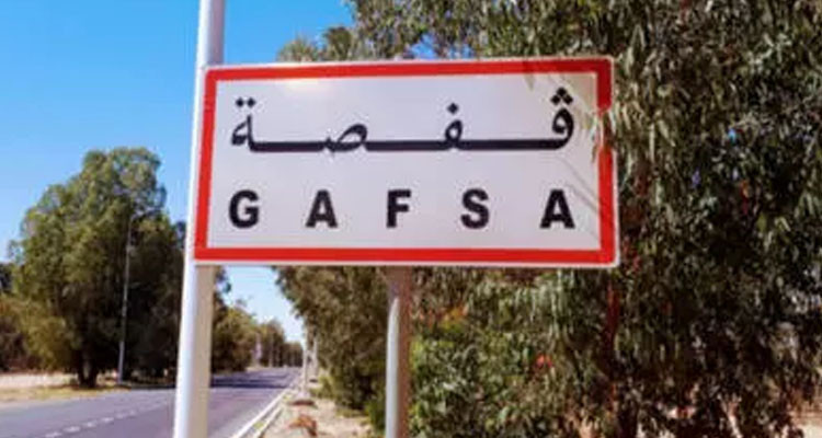 قفصة: انطلاق أشغال مشروع تهذيب وتوسعة الطريق الجهوية التي تربط بين معتمديتي سيدي بوبكر وأم العرائس