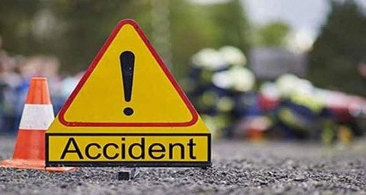القصرين: وفاة شخص وإصابة 11 آخرين في انقلاب شاحنة خفيفة