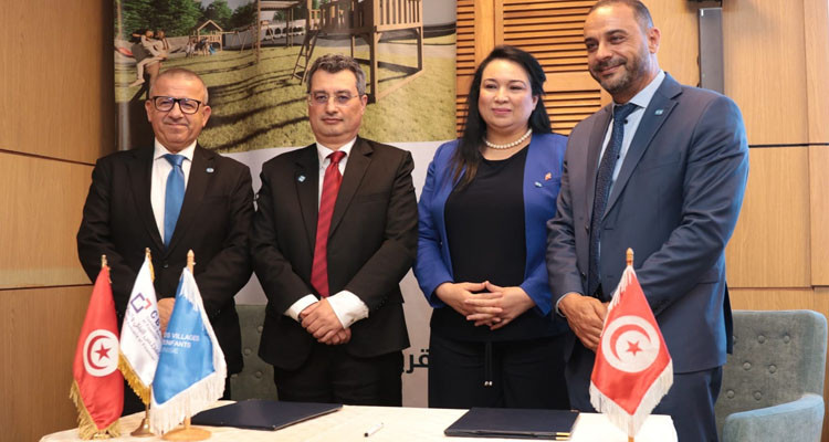 وزيرة الأسرة تؤكد أهمية المسؤولية الاجتماعية للمؤسسات في معاضدة جهود الدولة من أجل توفير الرعاية للفئات الهشة