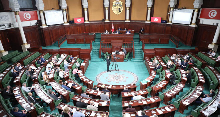 جلستان عامتان بالبرلمان لتوجيه أسئلة شفاهية إلى وزيري الصحة والبيئة