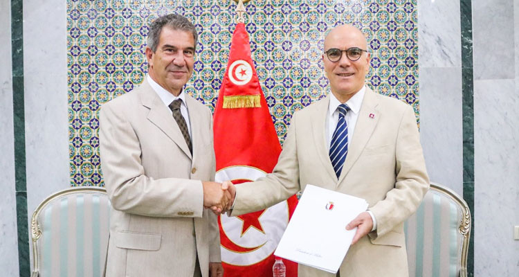 وزير الشؤون الخارجية يتسلّم أوراق اعتماد السفير الجديد لجمهورية مالطا بتونس