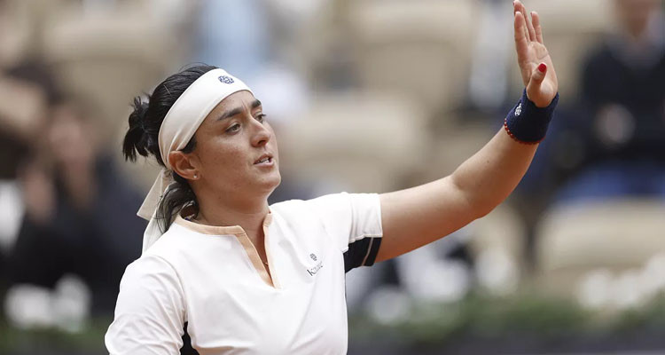 أنس جابر تعلن عدم مشاركتها في بطولة سينسناتي