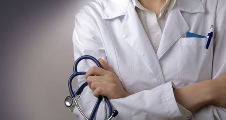 نقابة الأطباء الجامعيين وأطباء الأسنان  تعبّر عن رفضها الترفيع في الضريبة على الدخل