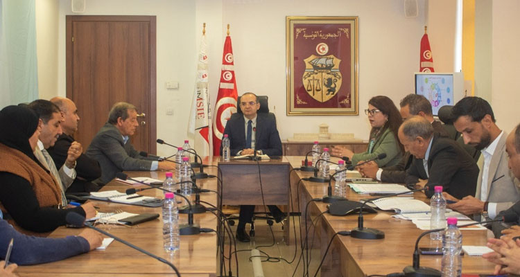 هيئة الانتخابات تنظر في التحضيرات الخاصة بقرعة التناوب على عضوية المجالس الجهوية
