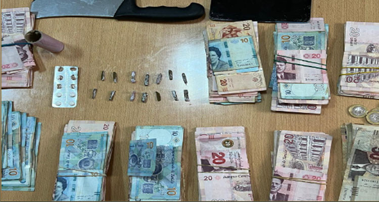 المرسى - قرطاج: الإطاحة بمروّجي مخدّرات وحجز مواد مخدّرة