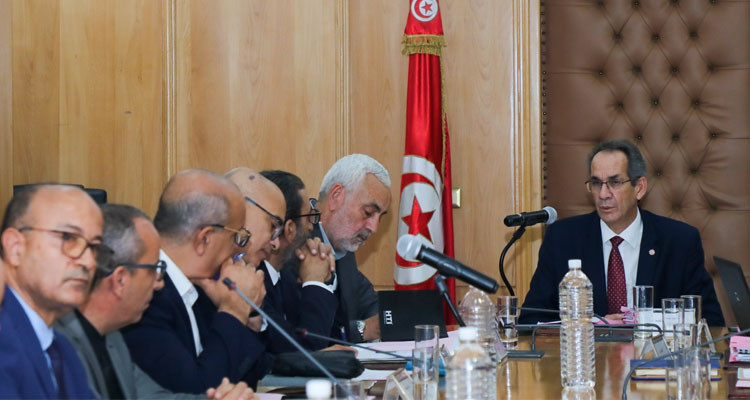 وزير التعليم العالي والبحث العلمي يشرف على اجتماع مجلس الجامعات