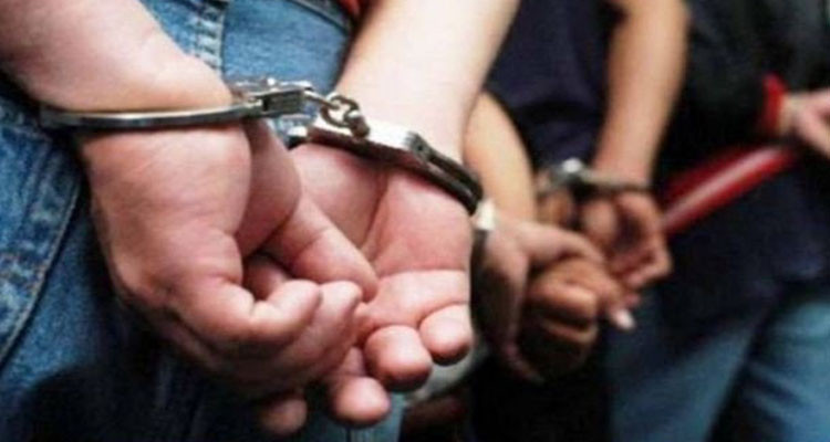 العڨبة: الإحتفاظ بعناصر إجرامية  من أجل مسك زجاجات حارقة بنية الإعتداء والمس من النظام العام