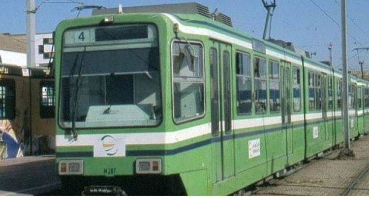 منوبة: إصابة شابين اثر سقوطهما من عربة المترو على مستوى محطة الدندان