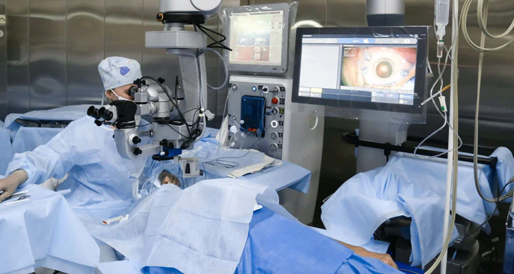 قافلة طبية متخصصة في أمراض العيون تجري أكثر من 50 عملية جراحية في تطاوين