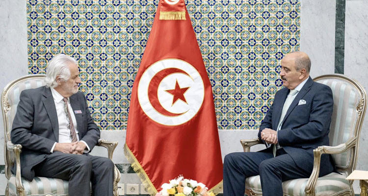 فحوى لقاء وزير الخارجية بممثل اليونيسيف