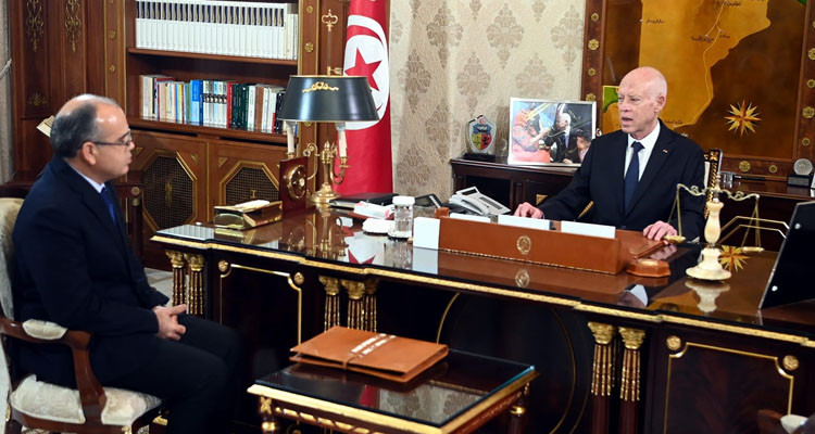 رئيس الدولة يُعيّن محمّد الهادي سافر مديرا عاما للديوانة