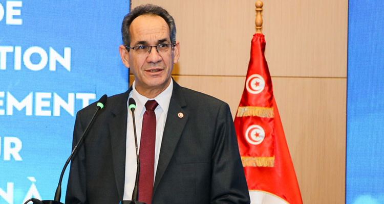 وزير التعليم العالي يتعهد باتّخاذ إجراءات عاجلة لحلّ المشاكل المتراكمة بالحيّ الجامعي رأس الطابية