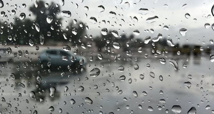 طقس اليوم: تراجع طفيف في الحرارة وأمطار متفرقة بأغلب الجهات