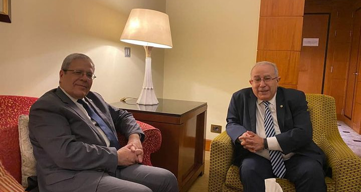 Jerandi holds a working session with his Algerian counterpart in Cairo