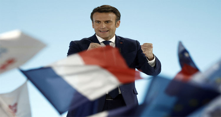 World leaders congratulate Macron on victory