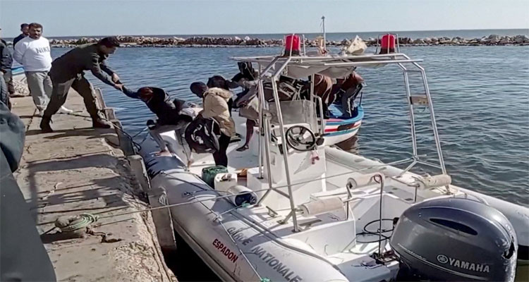 17 dead confirmed after four boats capsize off Tunisia coast