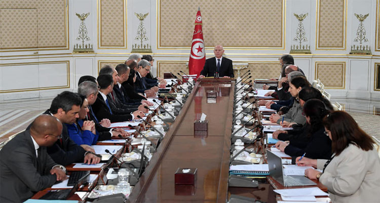 The President supervised the meeting of the Council of Ministers