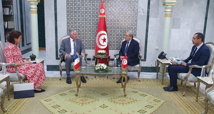Tunisia, France : discussing bilateral relations and upcoming events.