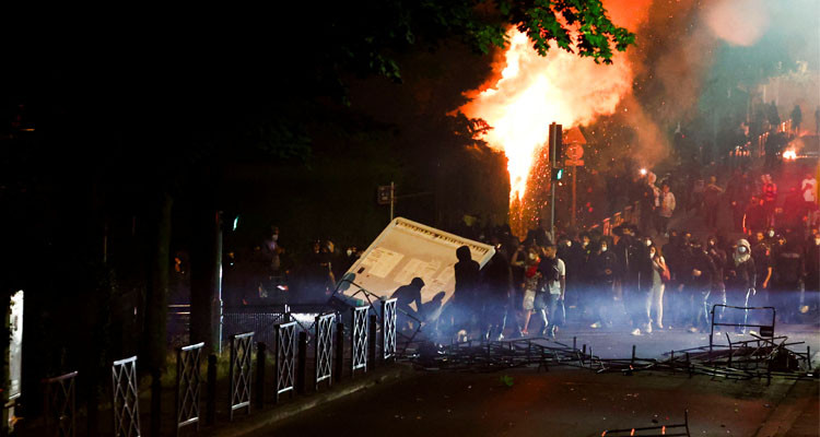 Riots in major cities of  France after a teenager killed by a policeman