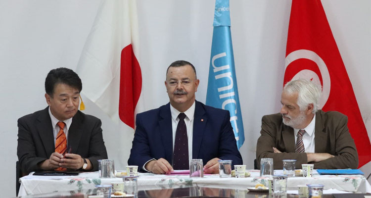 Japan donates medical equipment to Tunisia