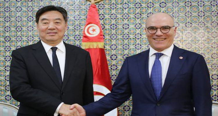 Tunisian FM receives the Chinese Envoy on the Middle East