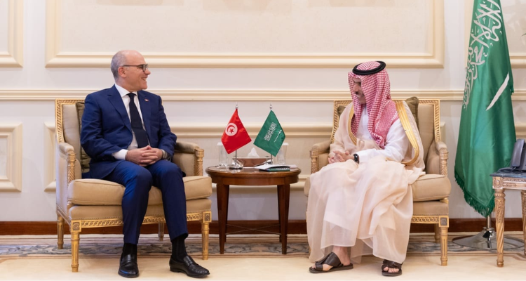 Jeddah: A Meeting between the Tunisian FM and His Saudi Counterpart