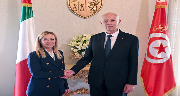 Phone Call between the Tunisian President and the Italian PM