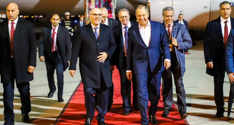 Russian FM arrives in Tunisia on a working visit