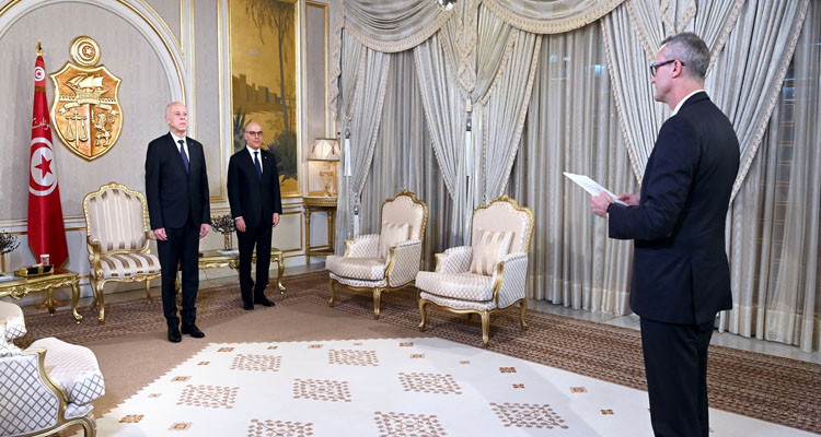 Tunisian President receives the credentials of three new Ambassadors
