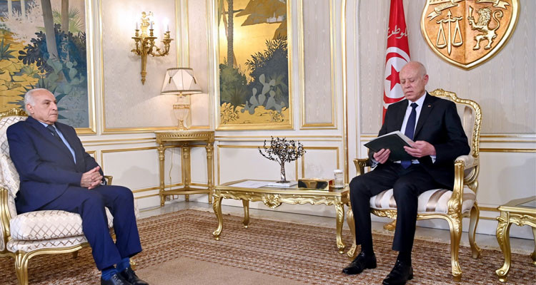 Tunisian President receives a letter from his Algerian Counterpart