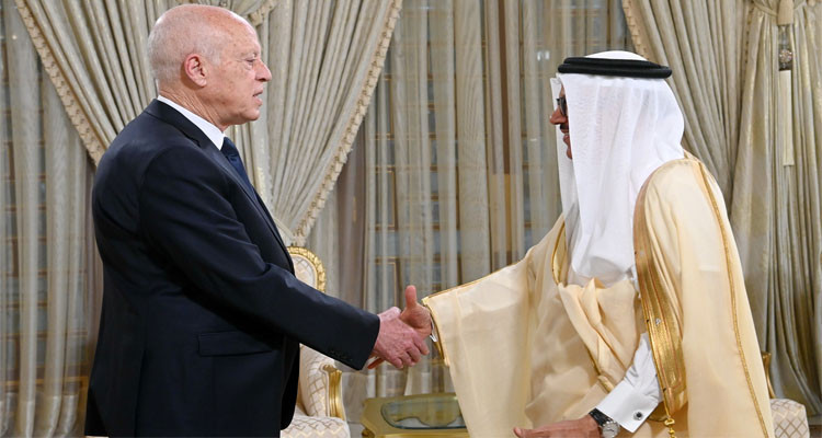 Tunisian President receives the Foreign Minister of Bahrain