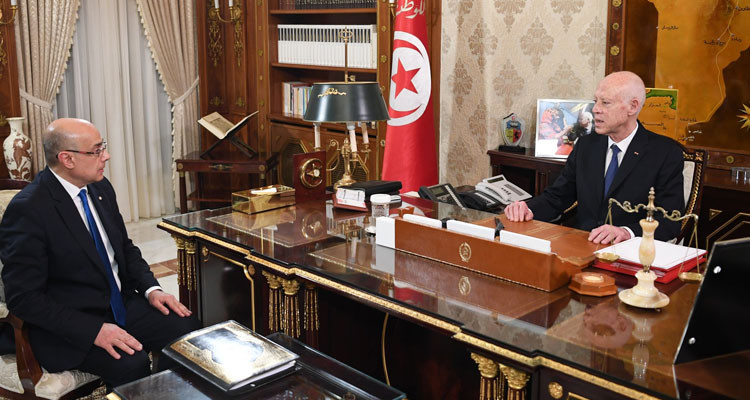 رئيس الجمهورية: تونس لن تنسى أبدا شهداءها الأبرار كما لن تتردّد في مزيد الإحاطة بالجرحى والمصابين