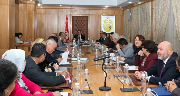 مجلس الجامعات يناقش مشروع الأمر المتعلّق بمدارس الدكتوراه