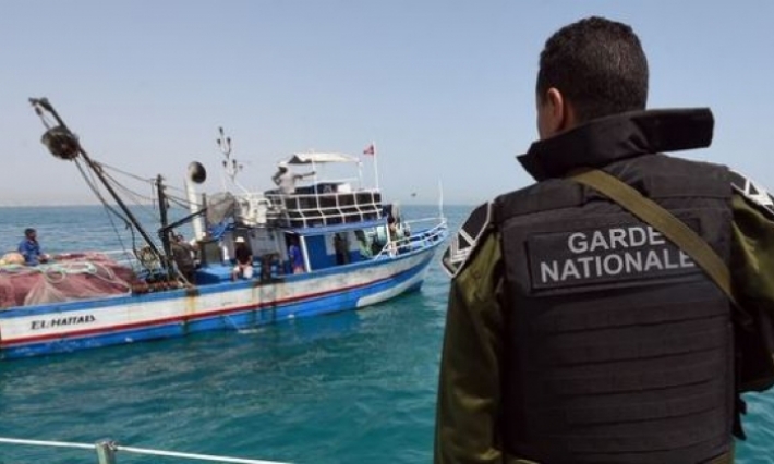 انتشال جثة بحار بسواحل البقالطة