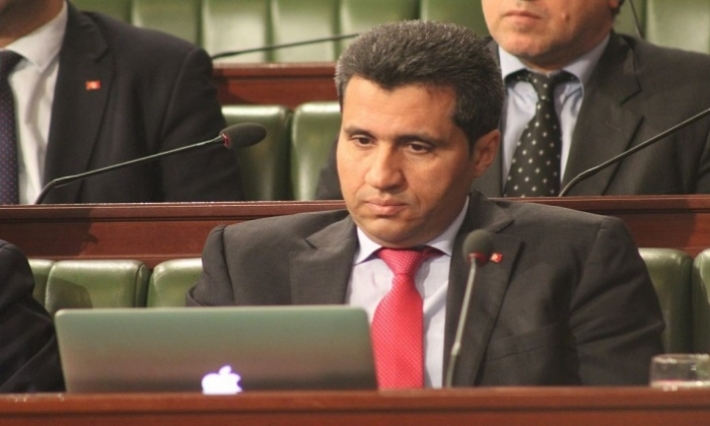 على مكتب يوسف الشاهد: شكوى ضد وزير تكنولوجيات الاتصال والاقتصاد الرقمي