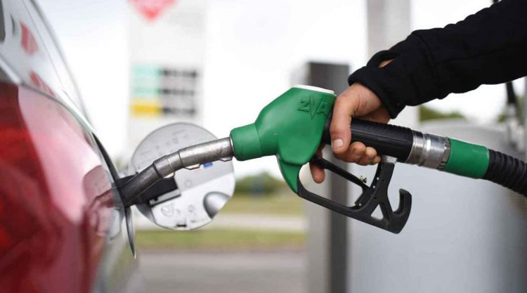 Les membres du gouvernement ne recevront plus des bons d’essence