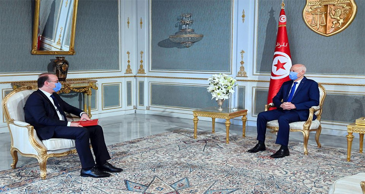 لقاء بين قيس سعيد والفخفاخ