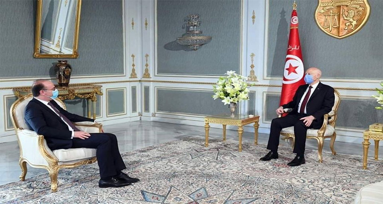 قيس سعيد والياس الفخفاخ