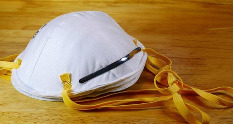 كمامة ترصد الكورونا