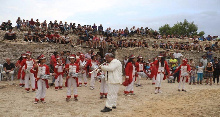 مهرجان مكثر