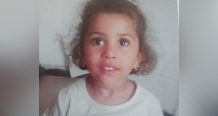 طفلة مجهولة الهوية