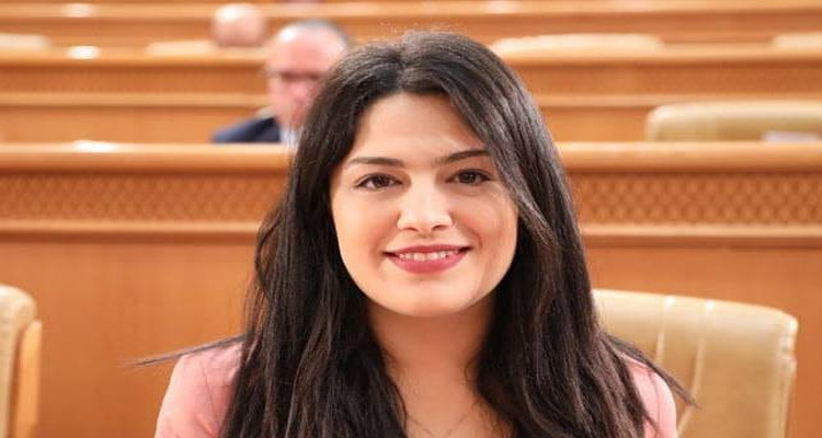 نسرين العماري