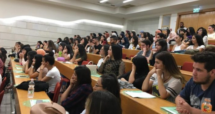 مصر : الحكومة تقر قانون فرض خطية مالية على كل طالب يرسب بالجامعة