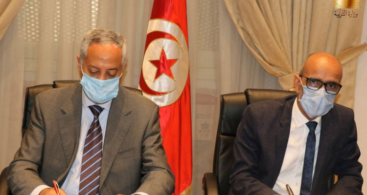 توقيع مذكرة تفاهم بين وزارتي التربية وتكنولوجيات الاتصال والتحول الرقمي